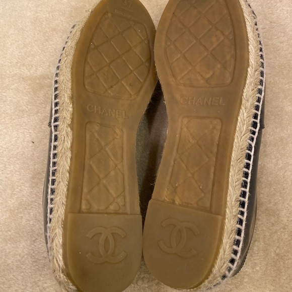 Chanel navy patent leather espadrilles size 7 - Picture 5 of 5